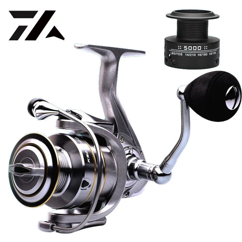 Fishing reel with black spool on a white background, featuring the FA logo.