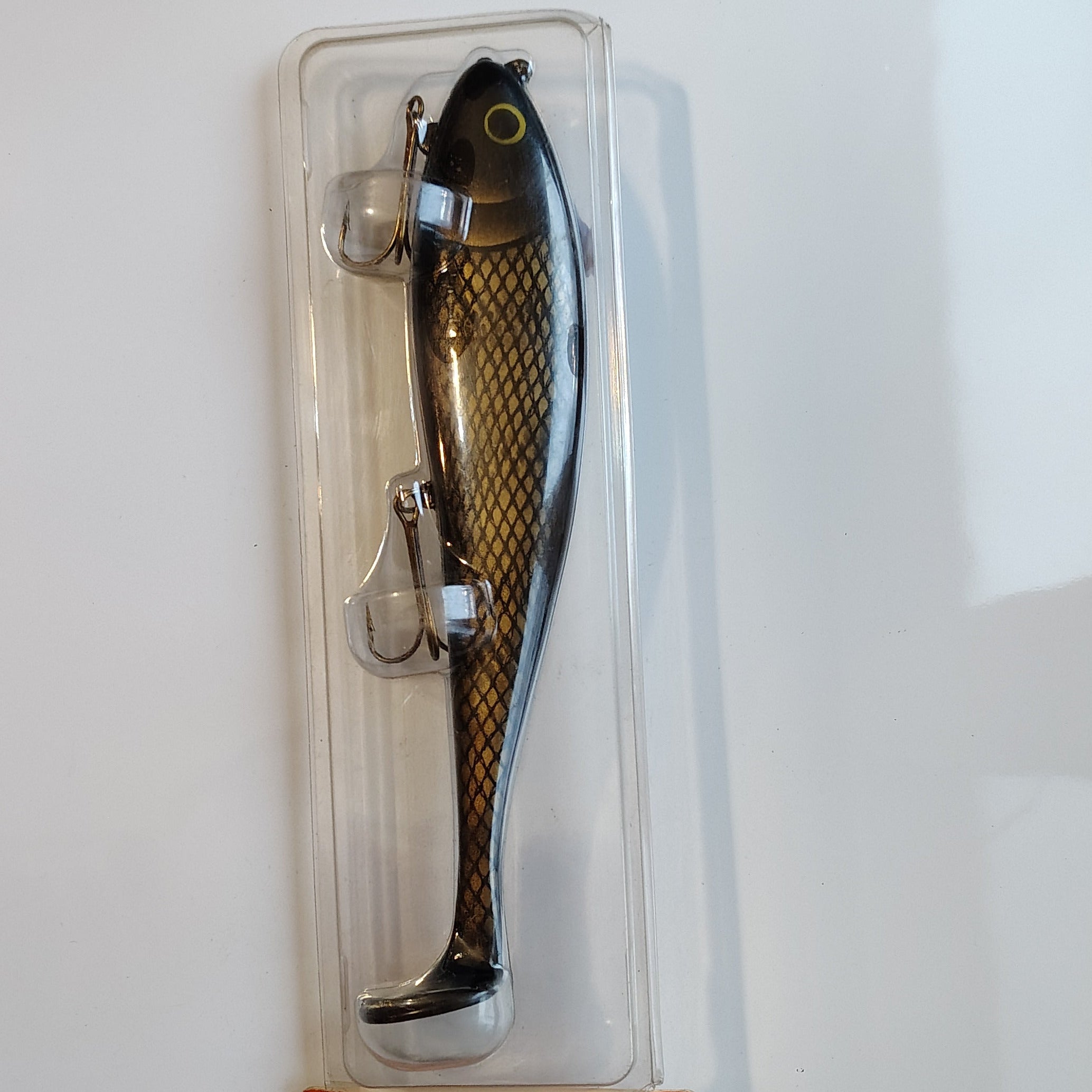 Musky Innovations MAG Swimming Dog