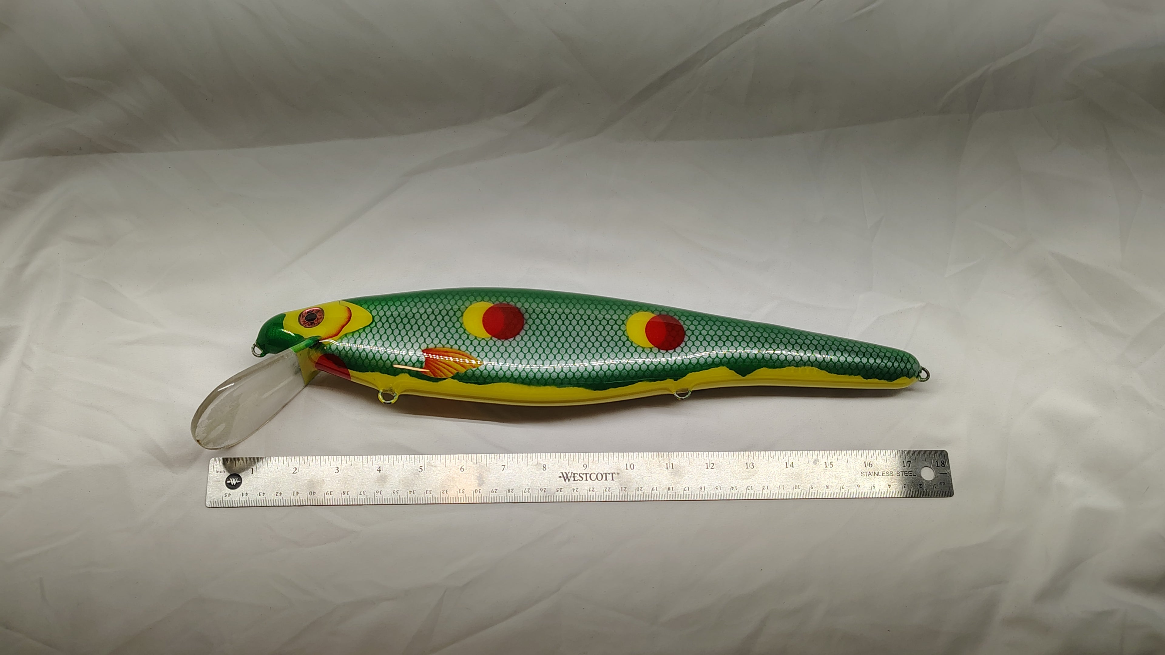 St. Lawrence Leviathan – 16” Deep Trolling Muskie Lure (St. Lawrence Frog)