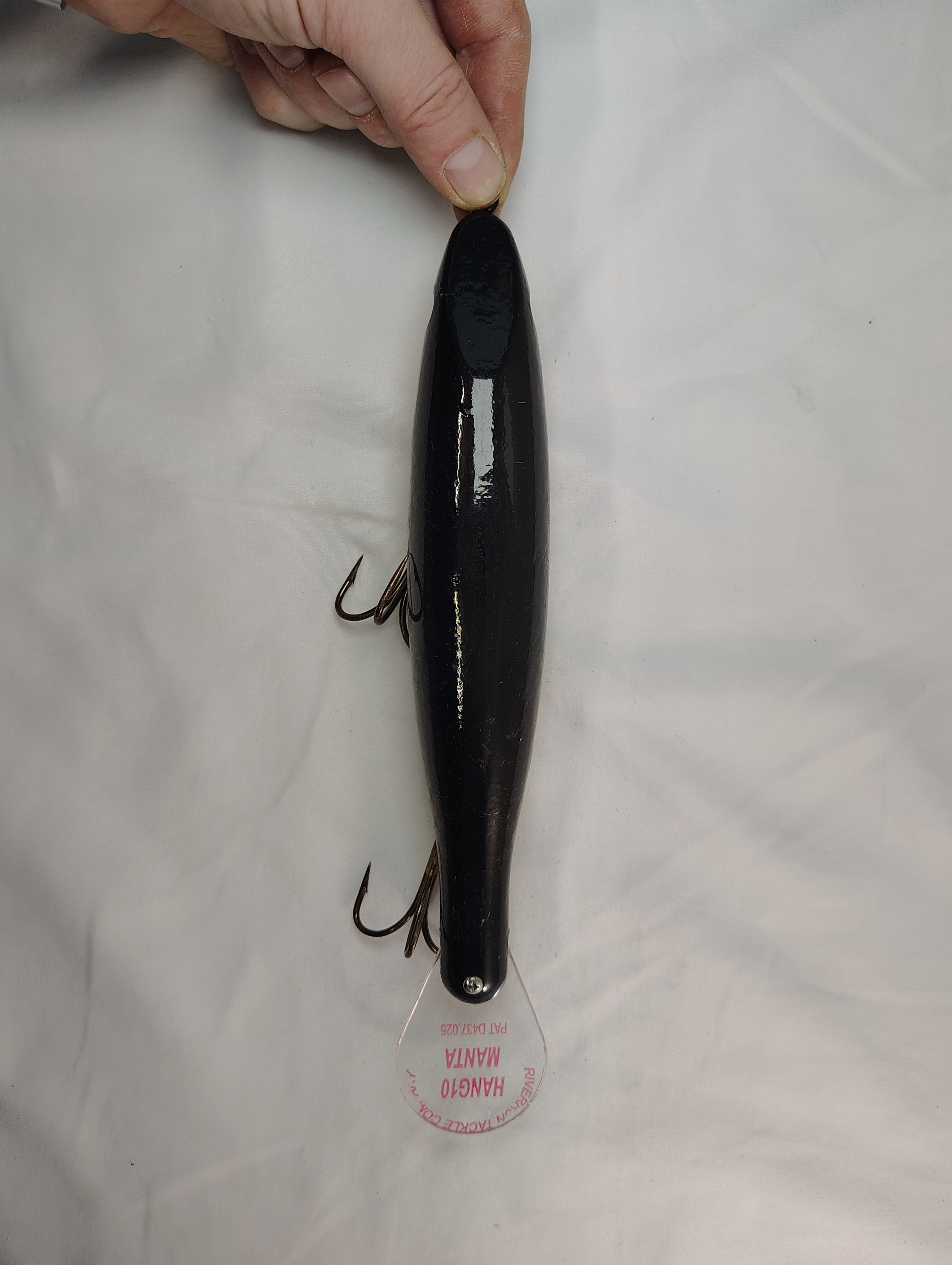 River Run Hang 10 Manta 10 inch Black Perch